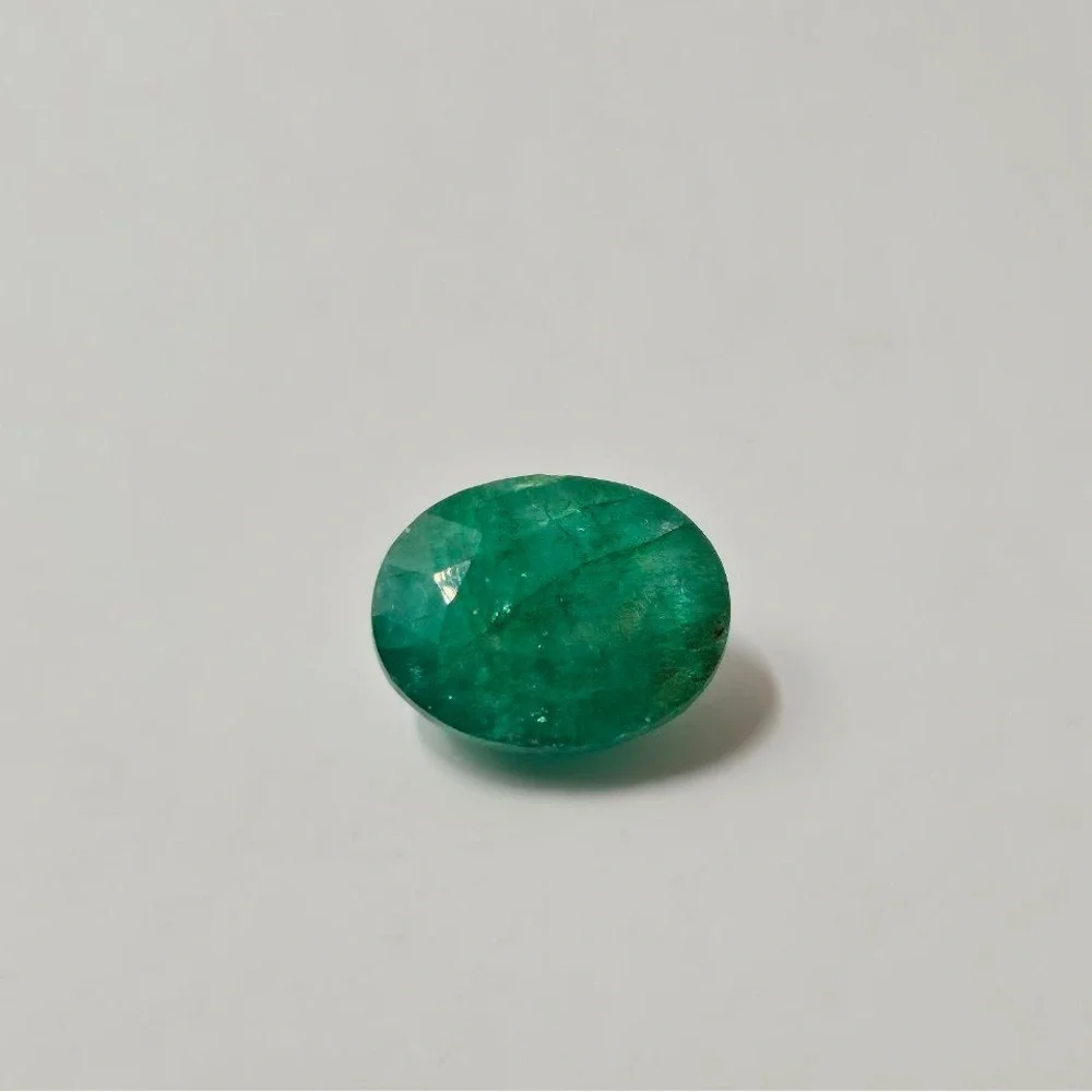 13.33 CT Natural Green Emerald - Certified - Oval Cut Loose Gemstone Earth Mined - Picture 3 of 7